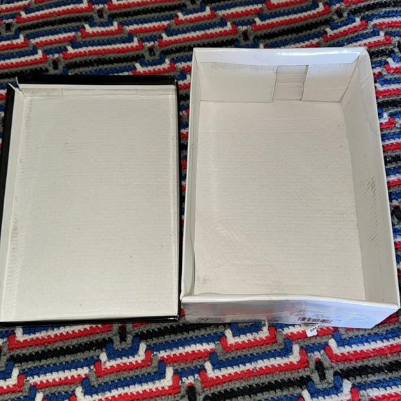 DB Studio Arya gold shoes - Picture 8 of 12